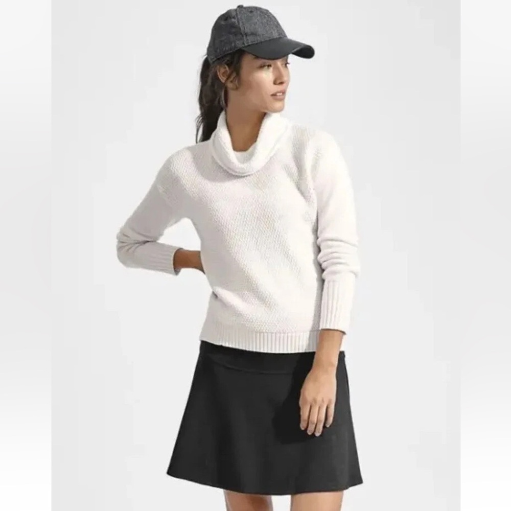 Athleta Skirt Ponte Flare Black size 6 A-Line Side Zip #724813 Casual Work
